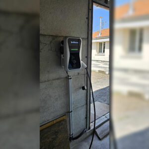 Etude et installation de bornes de recharge pour véhicules électriques